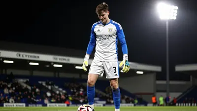 Cheltenham Town loan out goalkeeper Mamado Diallo to Worcester City on an initial one-month deal